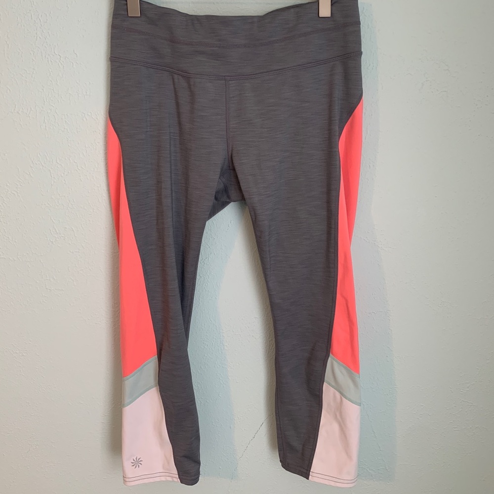 Athleta Sonar Capri Leggings